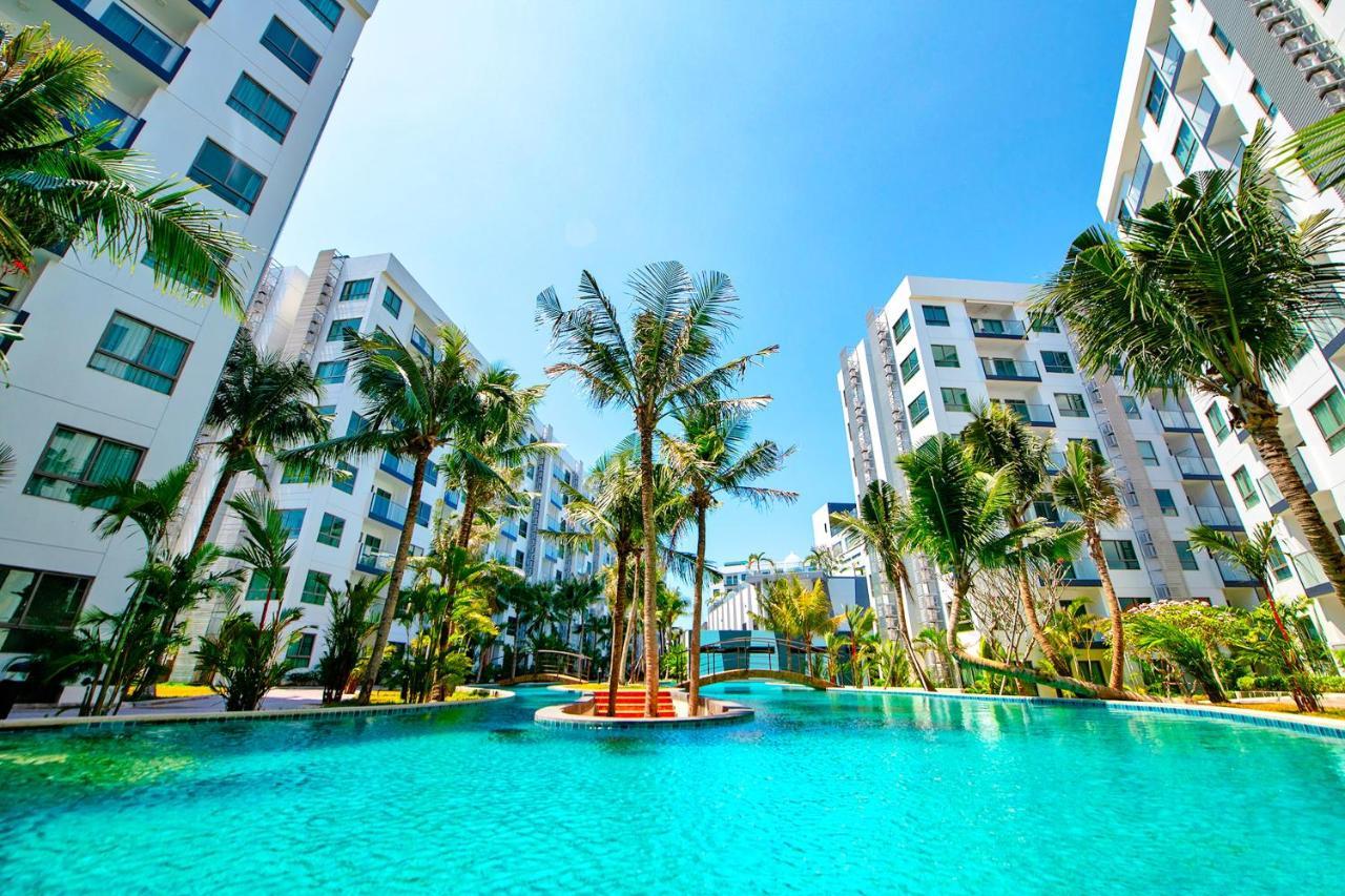 Arcadia Beach Resort Pattaya Exterior photo