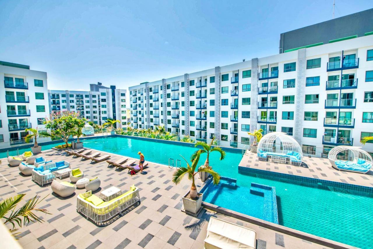 Arcadia Beach Resort Pattaya Exterior photo